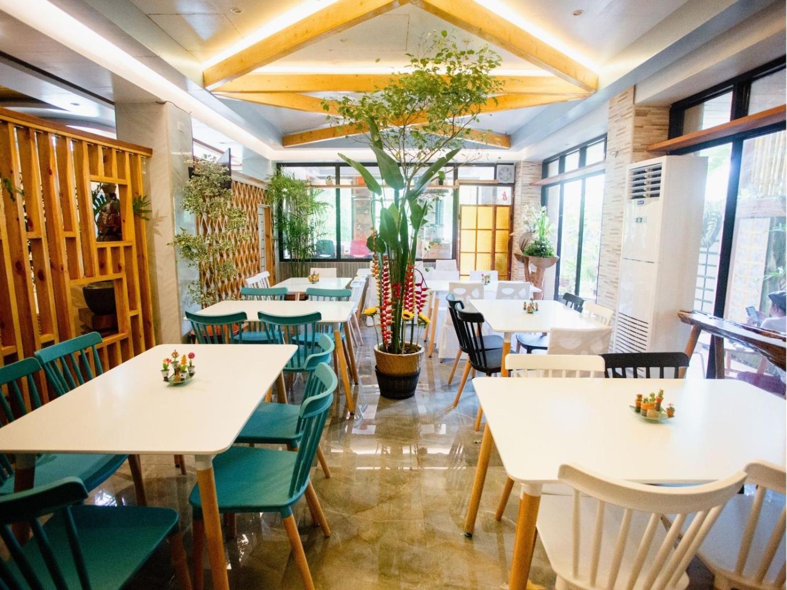 Arc Homes Hotel Panglao Powered By Cocotel Экстерьер фото